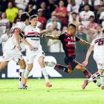 Flamengo empata com São Paulo e perde chance de assumir liderança do Brasileiro
