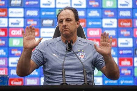 Ceni em entrevista na Arena MRV