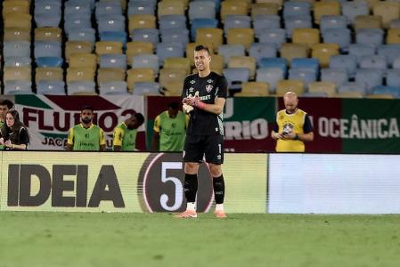 Fábio vai reencontrar o Cruzeiro no Mineirão