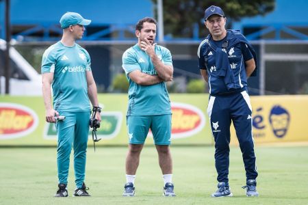 Leonardo Jardim em treino na Toca da Raposa II