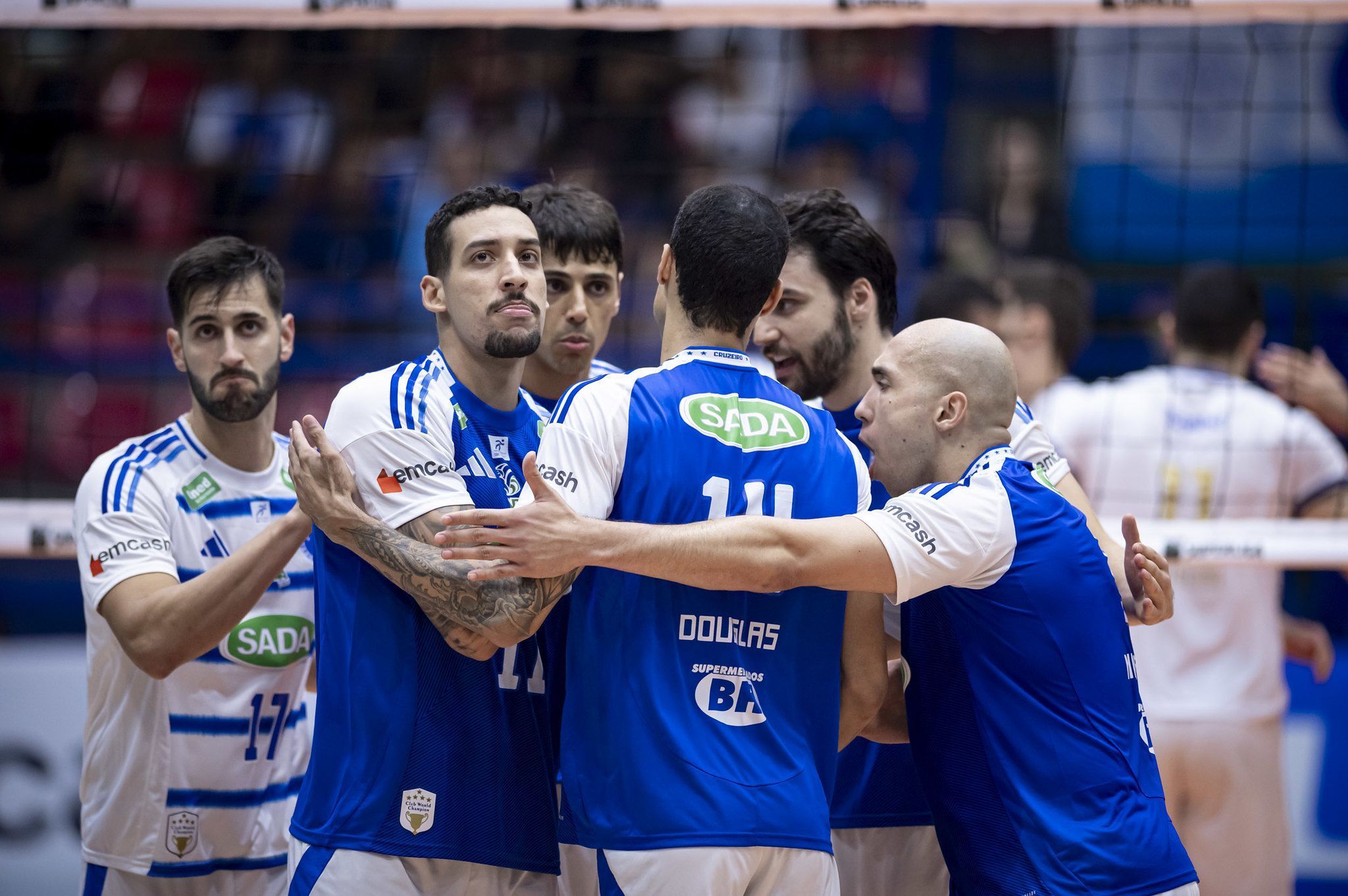 Sada Cruzeiro domina, bate Itambé Minas e assume a liderança da Superliga Masculina