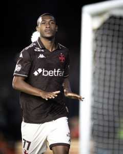 Rayan já marcou 12 gols na Série A do Campeonato Brasileiro