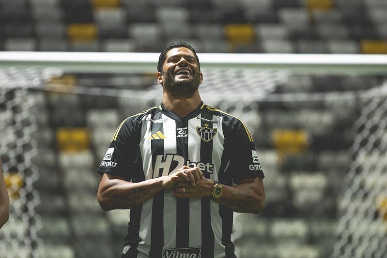 TV argentina exalta Hulk antes de final entre Atlético e Lanús: 'Líder incansável'