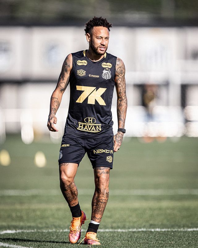 Com desfalques, Santos define relacionados para clássico com Palmeiras; veja lista