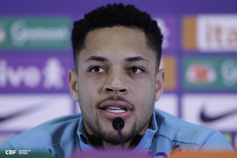 Vitor Roque revela recado de Abel antes de fechar com Palmeiras: 'Te quero'