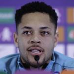 Vitor Roque revela recado de Abel antes de fechar com Palmeiras: 'Te quero'