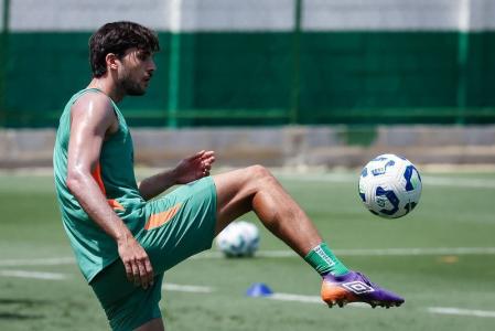 Igor Rabello ainda não foi utilizado por Luís Zubeldía no Fluminense