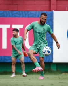 Samuel Xavier relembrou a vitória do Fluminense sobre a Inter de Milão