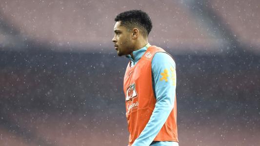 Vitor Roque em treino da Seleção Brasileira