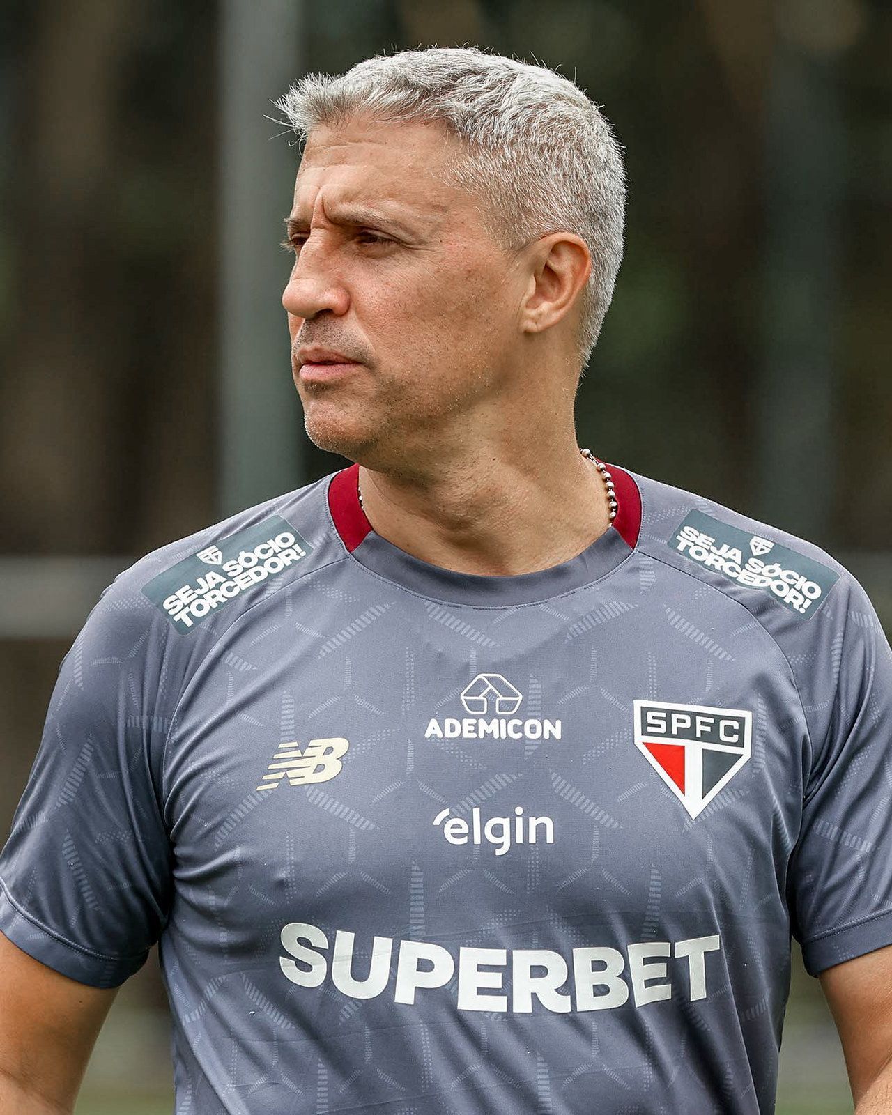 São Paulo: Crespo ganha dúvida e novo desfalque para clássico contra o Corinthians