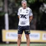 Escalação do Santos: Vojvoda terá força máxima para duelo com Mirassol