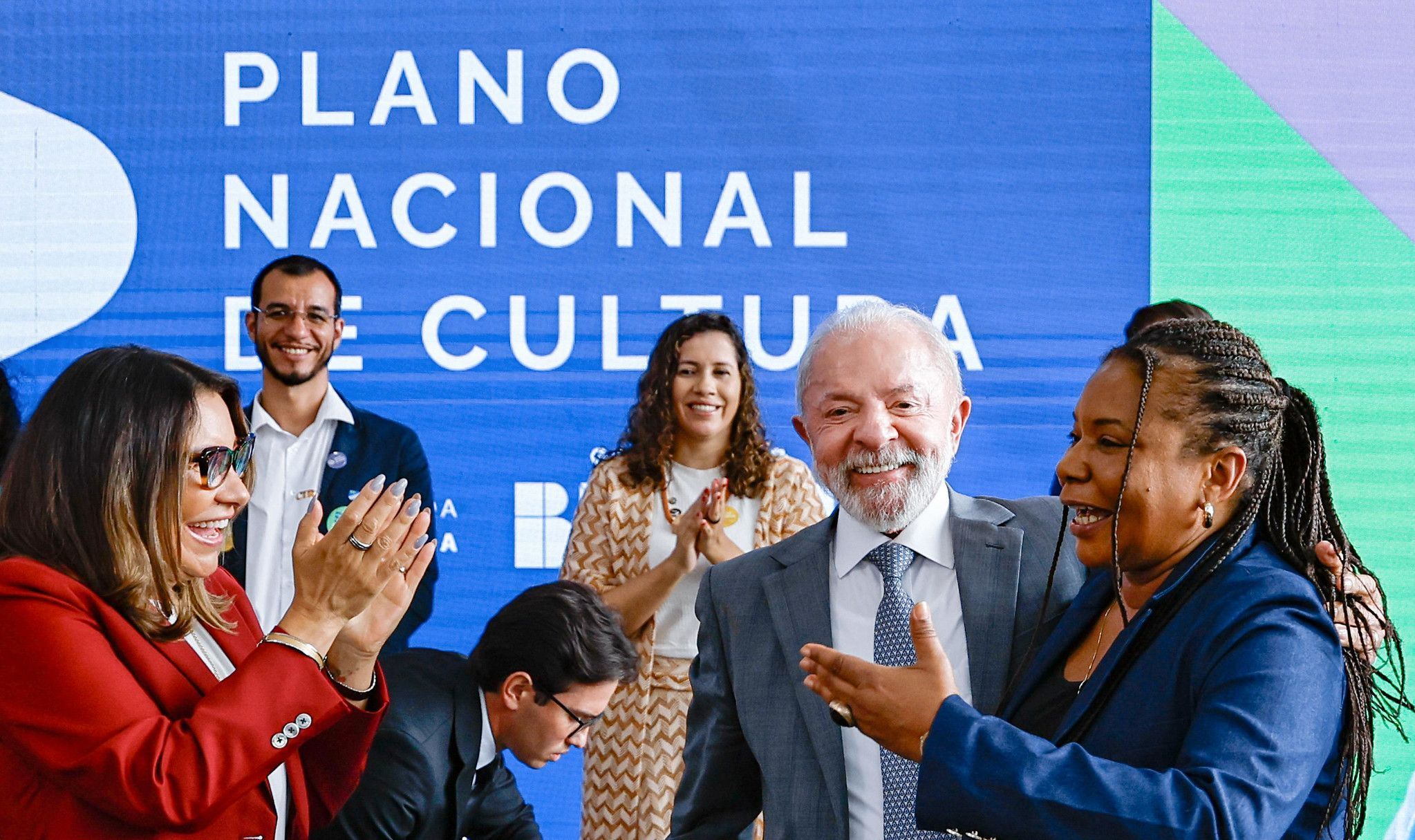 Governo apresenta novo Plano de Cultura e defende modelo semelhante ao 'SUS'