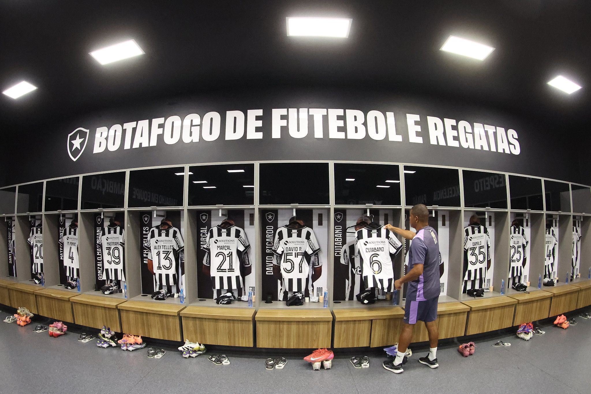 Botafogo x Sport: veja escalações de jogo pelo Brasileirão