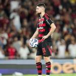 Jorginho pede 'chacoalhada' do Flamengo e sai em defesa de João Victor