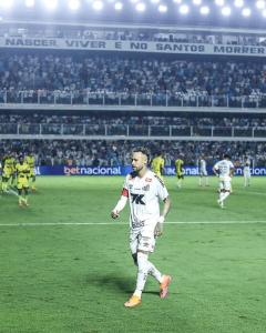 Neymar durante jogo do Santos contra Mirassol