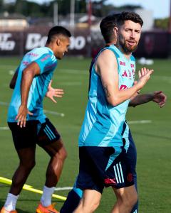 Jorginho em atividade pelo Flamengo: camisa 21 terá sequência como titular