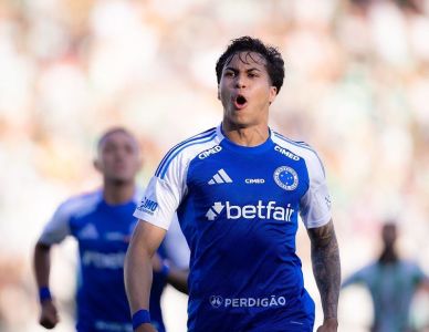 Kaio Jorge comemora gol do Cruzeiro