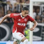 Inter confirma venda de jovem volante para clube da MLS; veja detalhes
