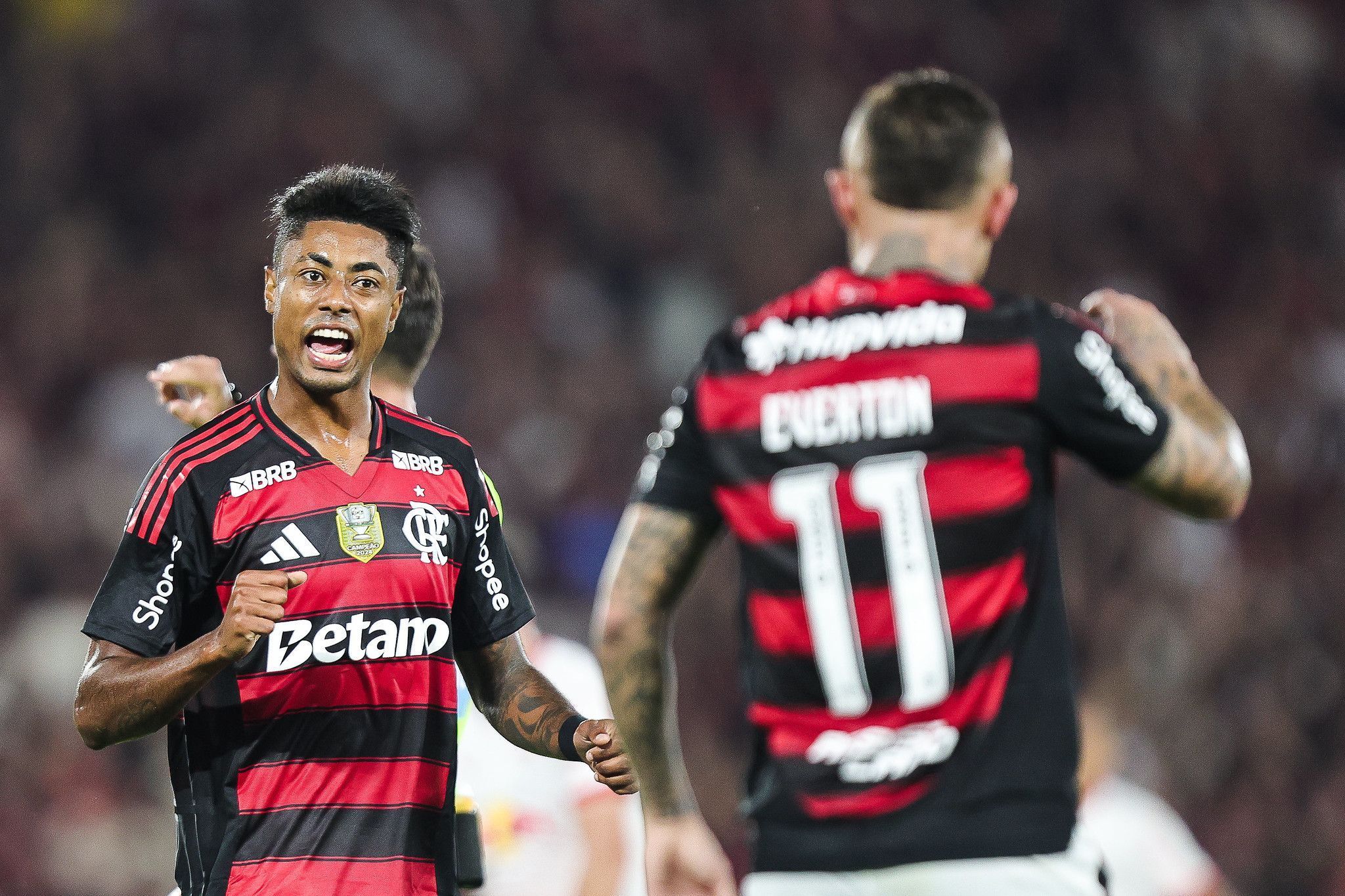 Do que o Flamengo precisa para conquistar título brasileiro nesta terça (25)
