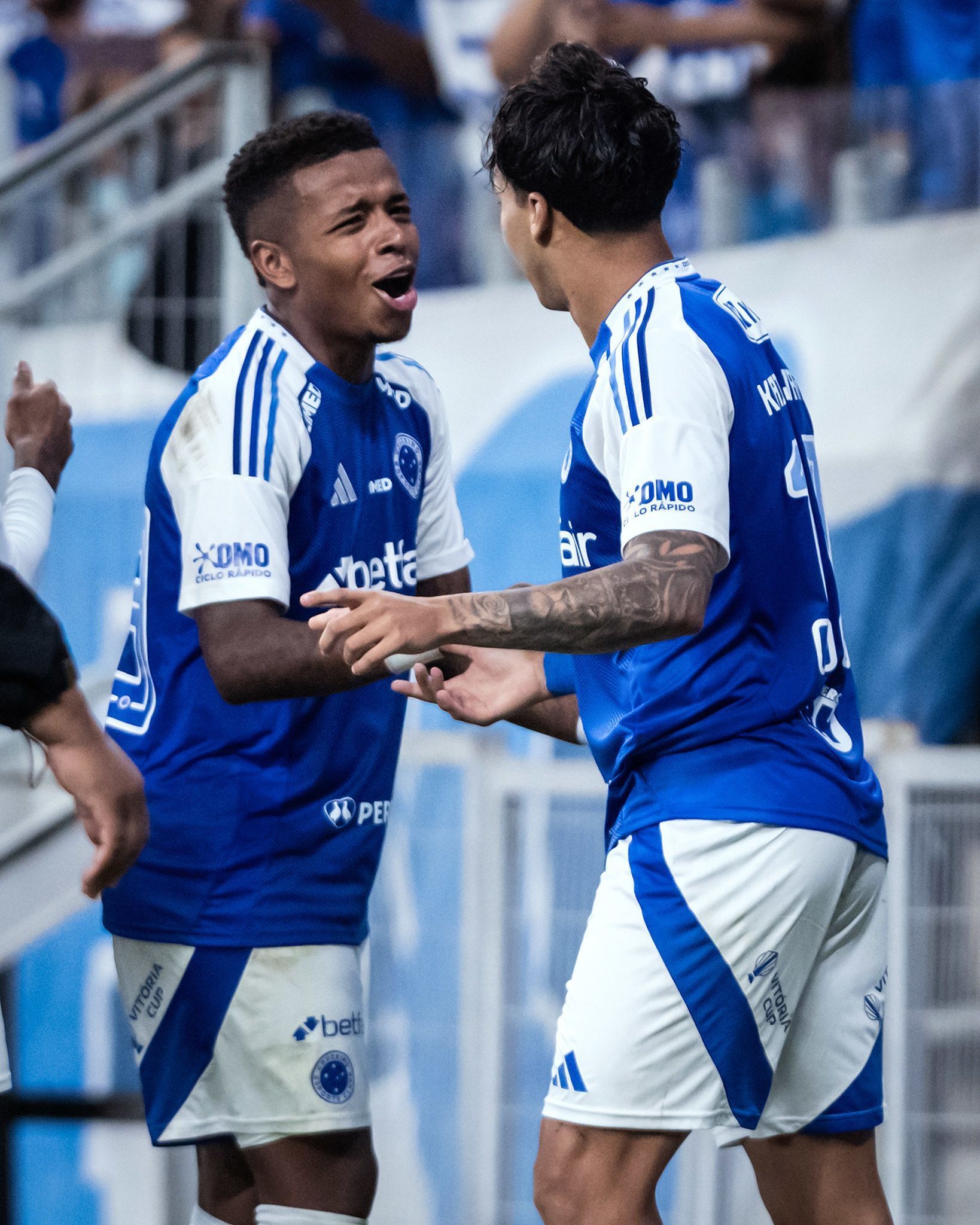 Contra o Corinthians, Cruzeiro pode ter dupla que deu 'show' em 2025; relembre