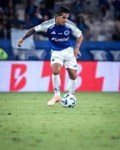 Lucas Romero foi um dos jogadores escolhidos no Troféu Guará BMG 2025