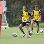 Sem dois titulares, Atlético fecha preparação para duelo com Flamengo pelo Brasileirão
