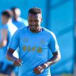 Grêmio tem jogadores em fim de contrato; veja quem fica e quem sai para 2026