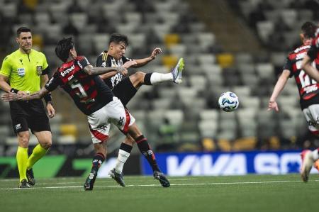 Atlético e Flamengo empataram na Arena MRV em jogo do Brasileirão