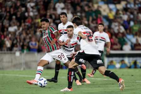 São Paulo foi goleado por 6 a 0 contra o Fluminense
