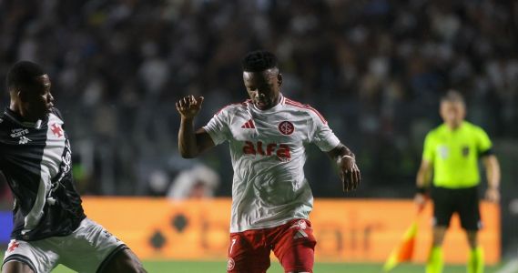 Carbonero levou o terceiro cartão amarelo contra o Vasco e desfalca o Inter diante do São Paulo