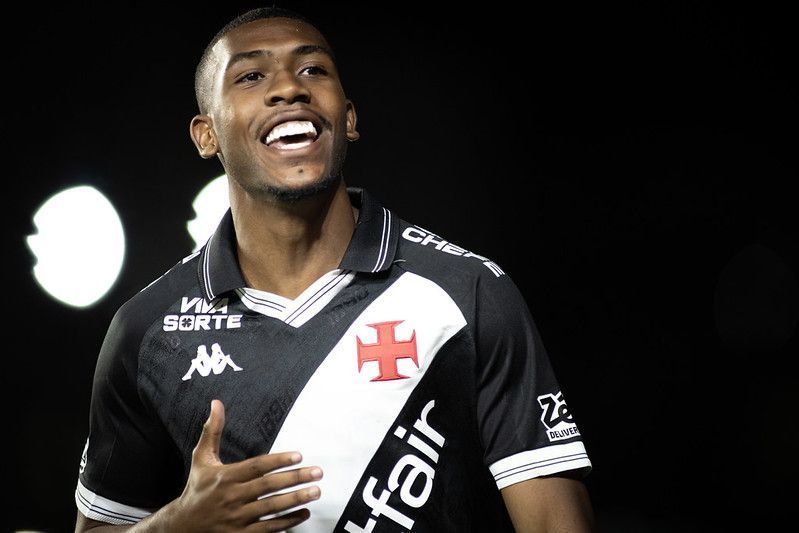 Revelação do Vasco, Rayan abre o jogo sobre interesse do futebol europeu