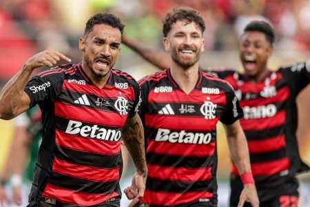 Danilo e Léo Pereira, do Flamengo, estão na seleção da Libertadores de 2025
