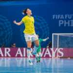Copa do Mundo Feminina de Futsal: Brasil atropela Japão e garante vaga nas semifinais