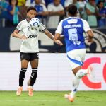 Lateral campeão brasileiro e da Libertadores pelo Botafogo é oferecido ao Cruzeiro