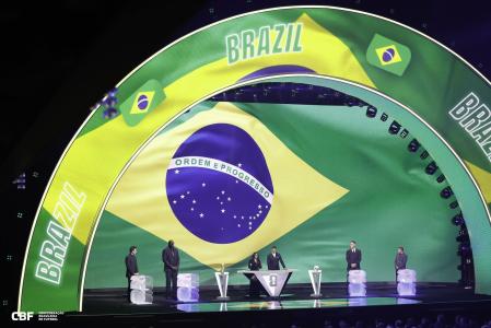Momento em que o Brasil foi sorteado no Grupo C da Copa do Mundo de 2026