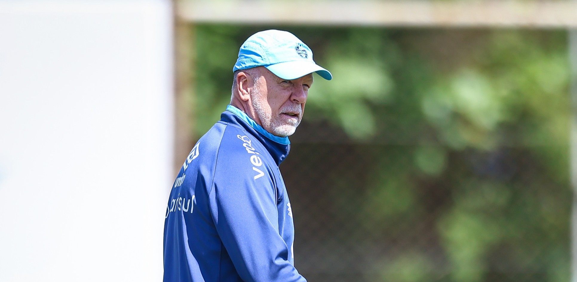 Com jovens da base, Grêmio divulga relacionados para encarar Sport pelo Brasileiro