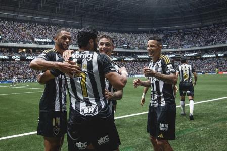 Atlético goleou o Vasco, por 5 a 0, nesse domingo (7), na Arena MRV