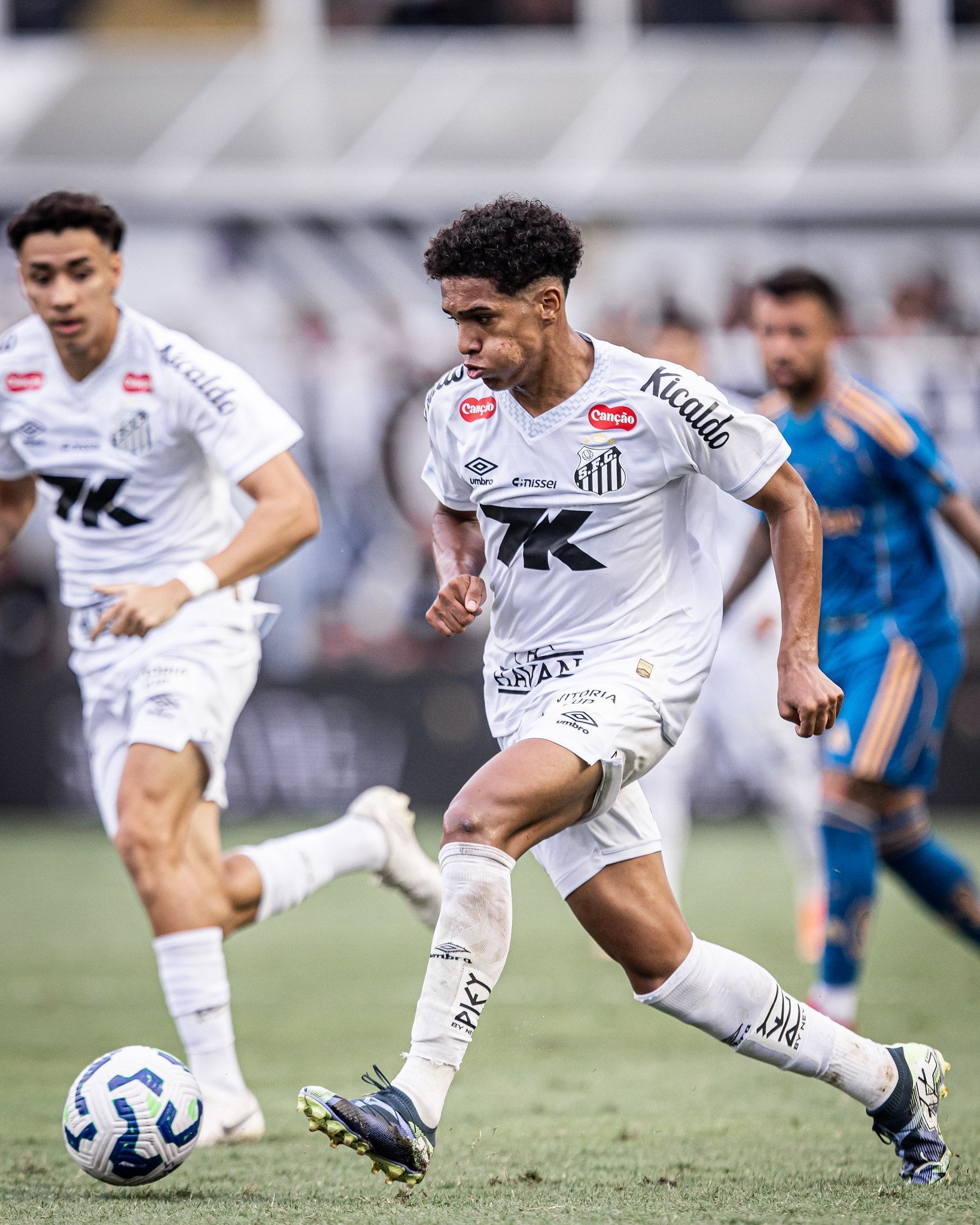 Veja quanto o Santos vai receber por venda de Souza ao Tottenham