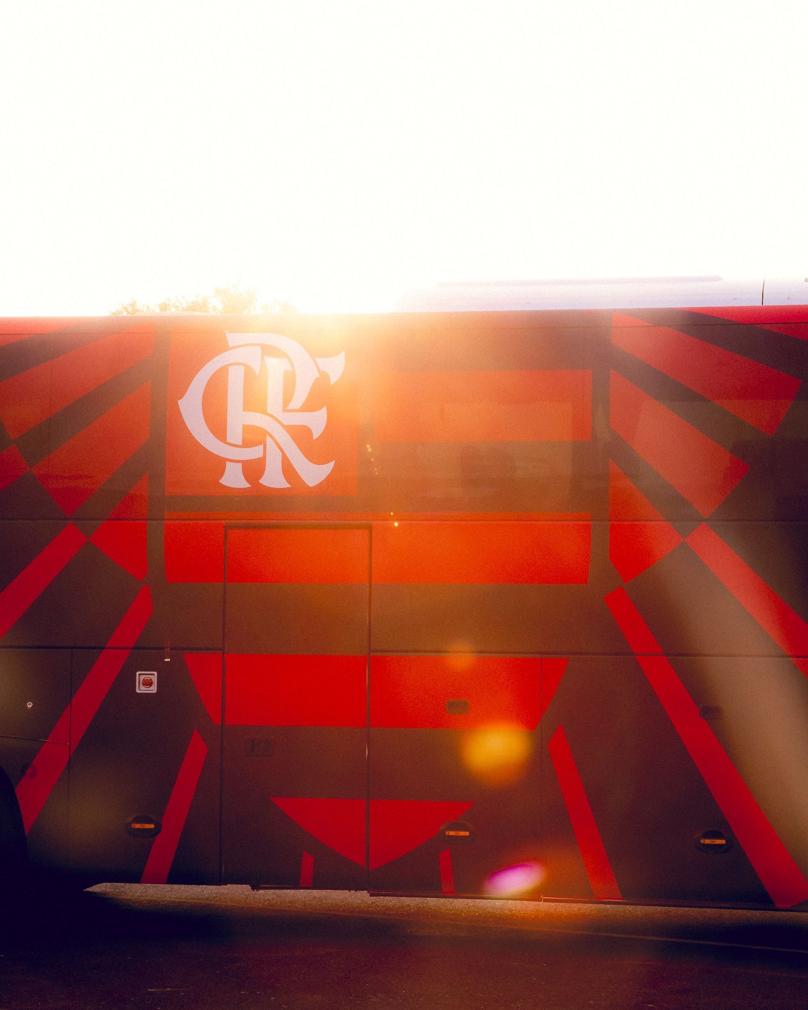 Flamengo no mercado da bola: contratações, saídas e negociações para 2026