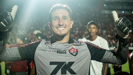 Thiago Couto, goleiro que está emprestado pelo Sport ao Vitória