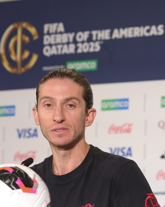 O que disse Filipe Luís após vitória do Flamengo contra o Cruz Azul-MEX pelo Intercontinental