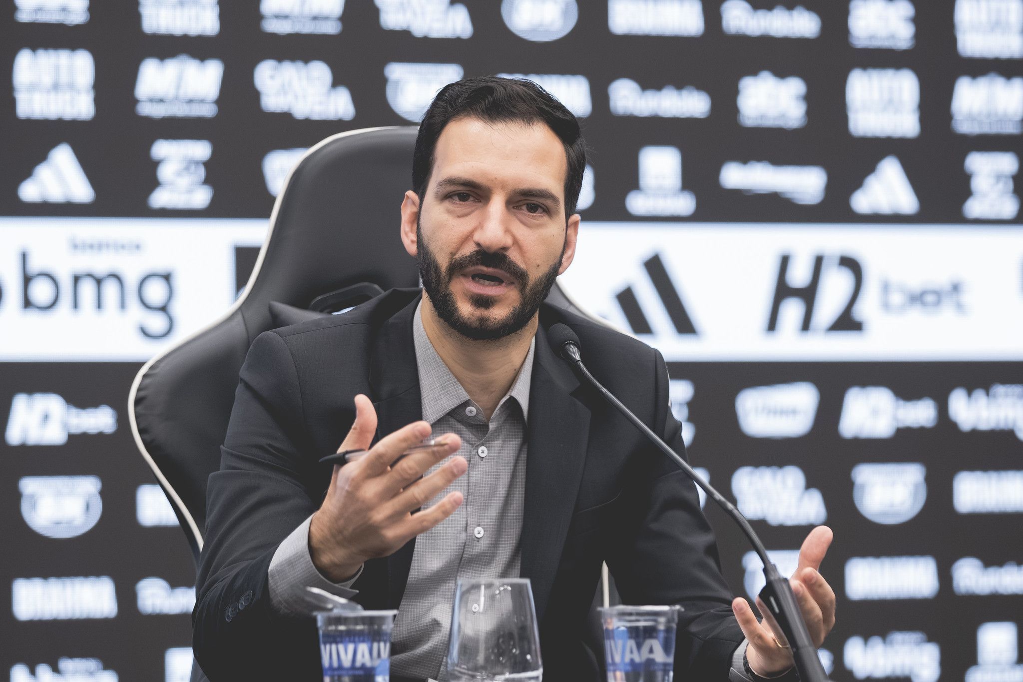 CEO do Atlético abre o jogo sobre orçamento do clube e fala sobre contratações