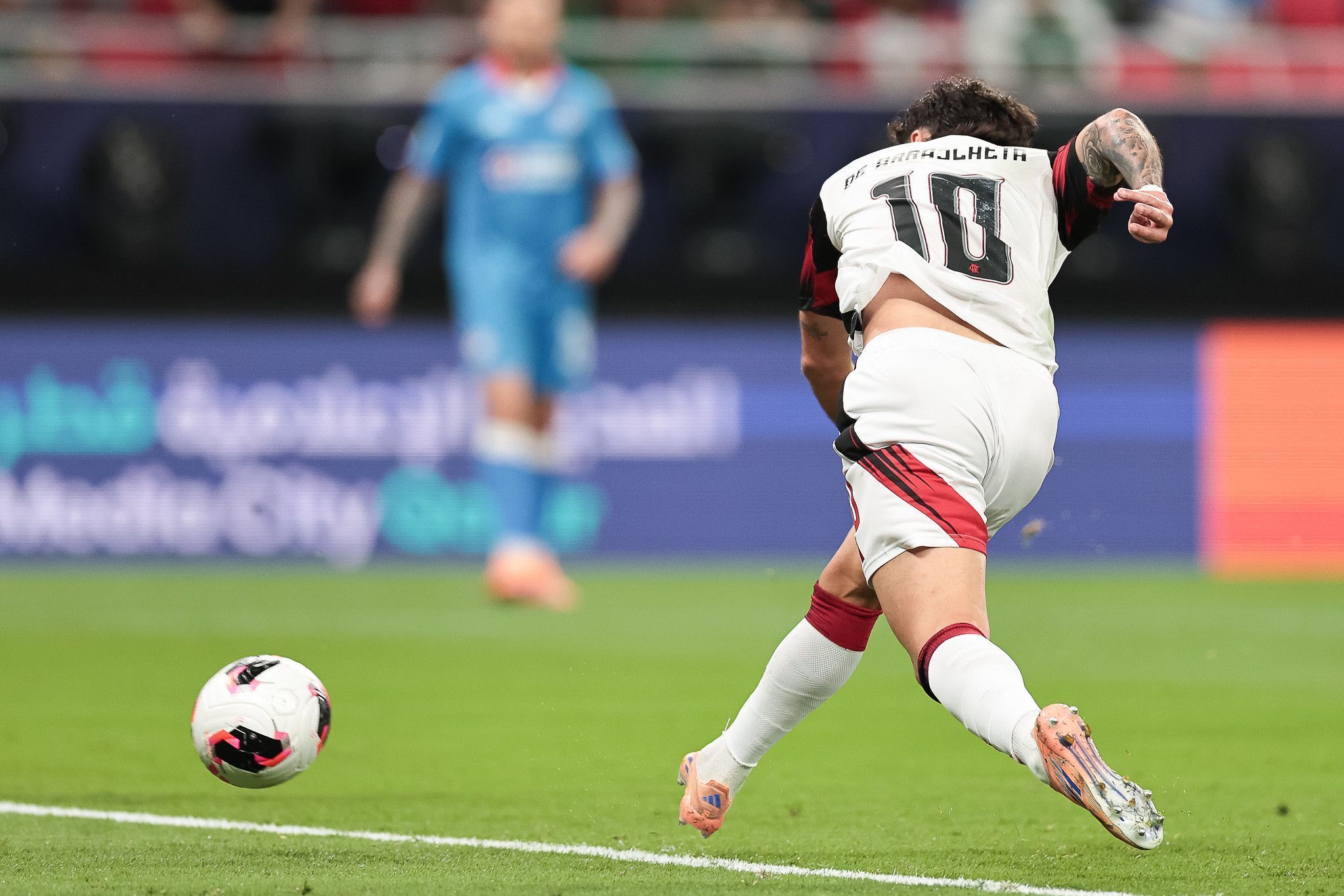 Bola, gramado e Pyramids: Flamengo projeta semifinal da Copa Intercontinental