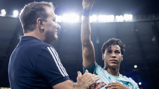 Pedro Lourenço (esq) e Kaio Jorge (dir) no Mineirão