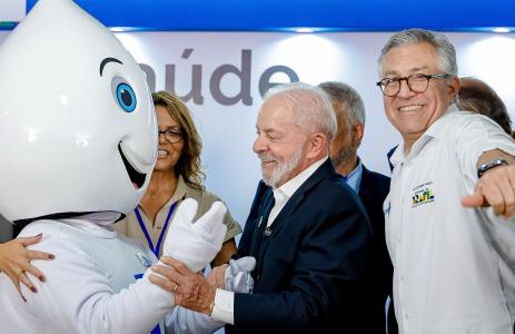 Presidente Luiz Inácio Lula da Silva e ministro da Saúde, Alexandre Padilha