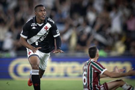 Rayan marcou o primeiro gol do Vasco na semifinal