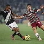 Lateral do Vasco abre o jogo sobre interesse de clubes de fora do Brasil