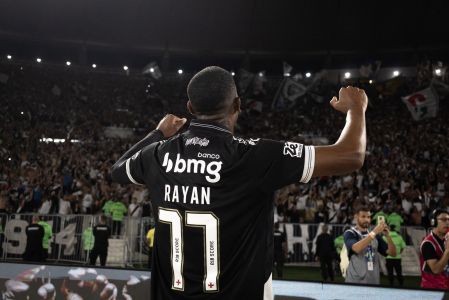 Vasco se classificou ao eliminar o Fluminense, no Maracanã