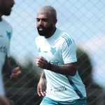 Pedro Lourenço fala sobre situação de Gabigol no Cruzeiro em meio a anúncio de Tite
