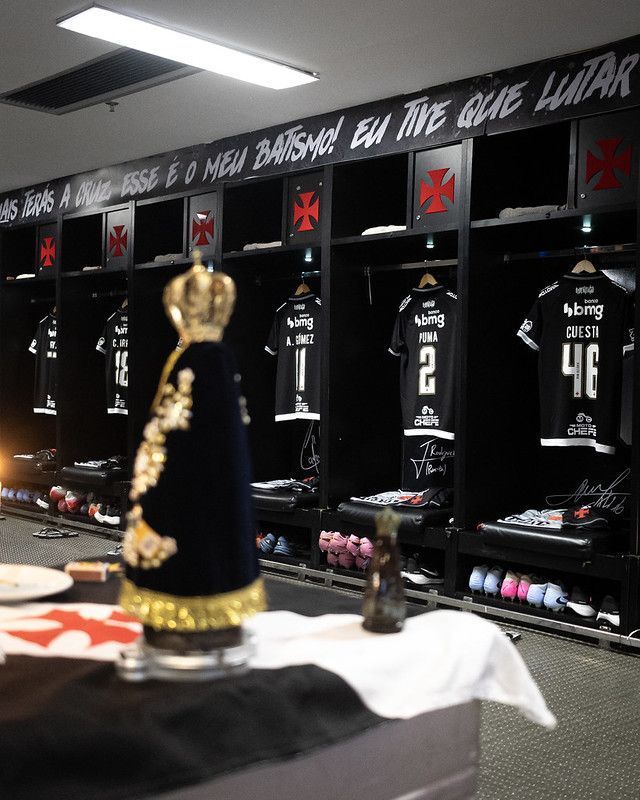 Maioria dos titulares do Vasco busca primeiro título nacional no Brasil; entenda